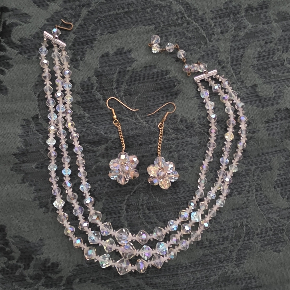Vintage Aurora Borialis Necklace And Earrings